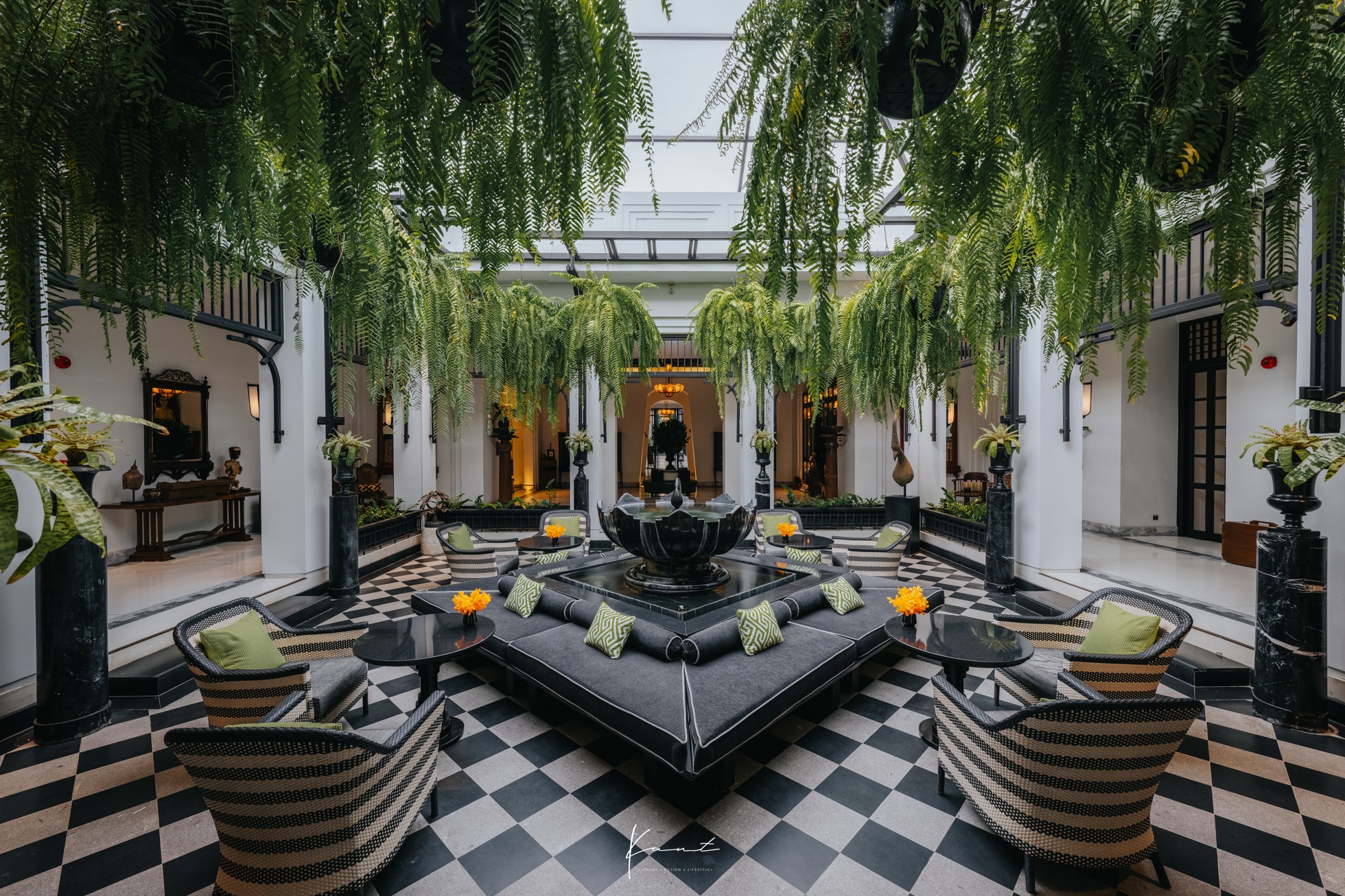 The Siam — โรงแรมที่บอกเราว่าของเก่ายังคงมีคุณค่า